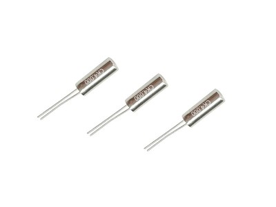 科琪晶振生產(chǎn)JU3*8 4MHZ圓柱晶振 科琪晶振生產(chǎn)JU3*8 4MHZ圓柱晶振